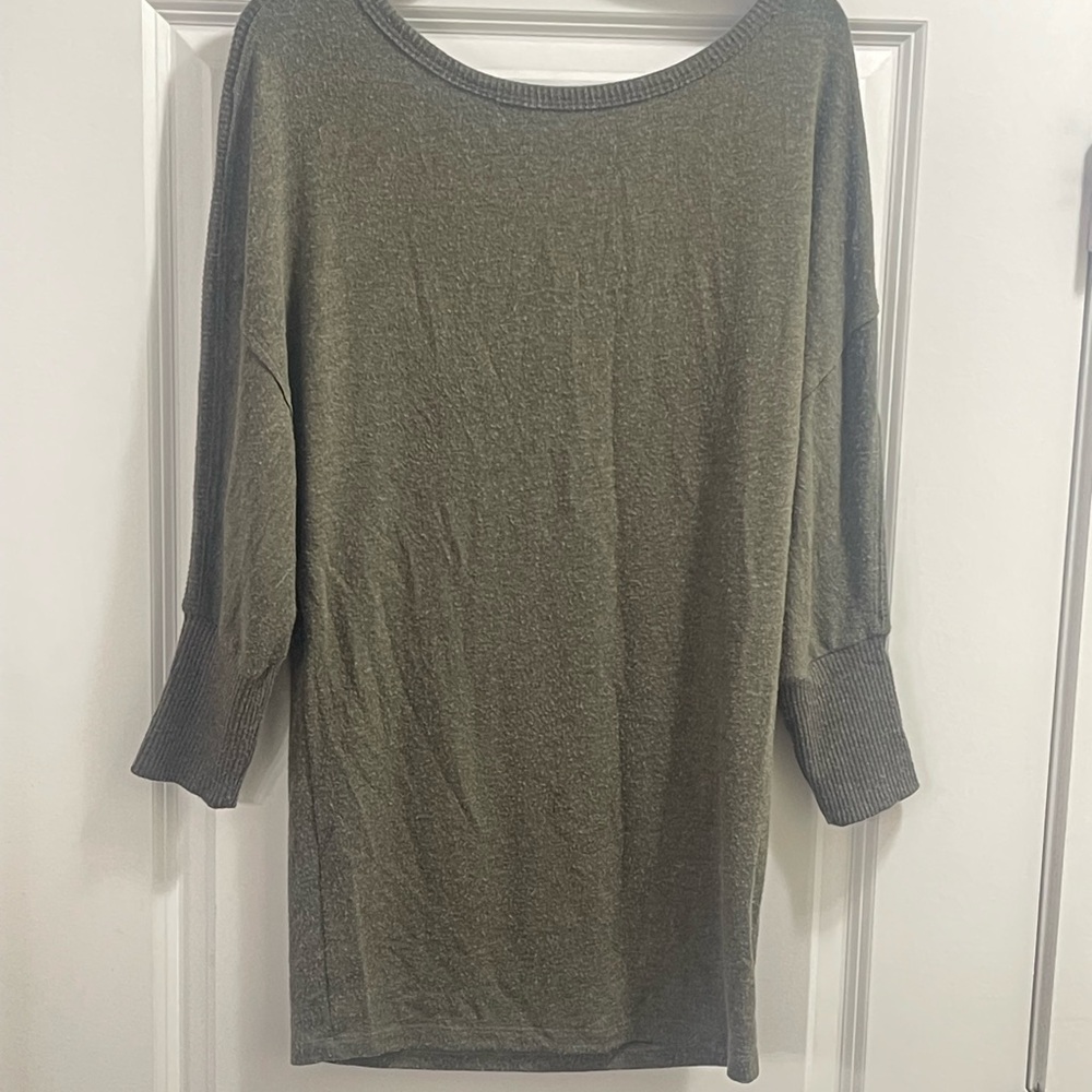Michael stars sweater sz medium Olive Green Knit Sweater